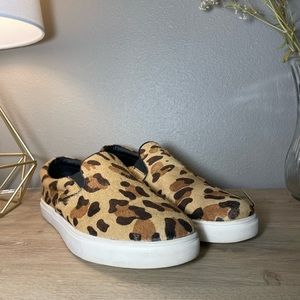 Steve Madden size U.S. women 9 slip on cheetah print poney hair